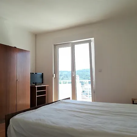 4295c Apartamento